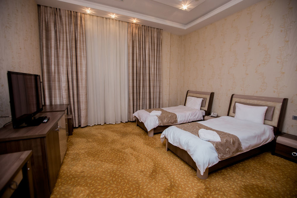 Astola Hotel Baku Ngoại thất bức ảnh