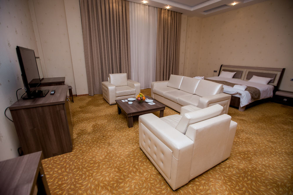 Astola Hotel Baku Ngoại thất bức ảnh