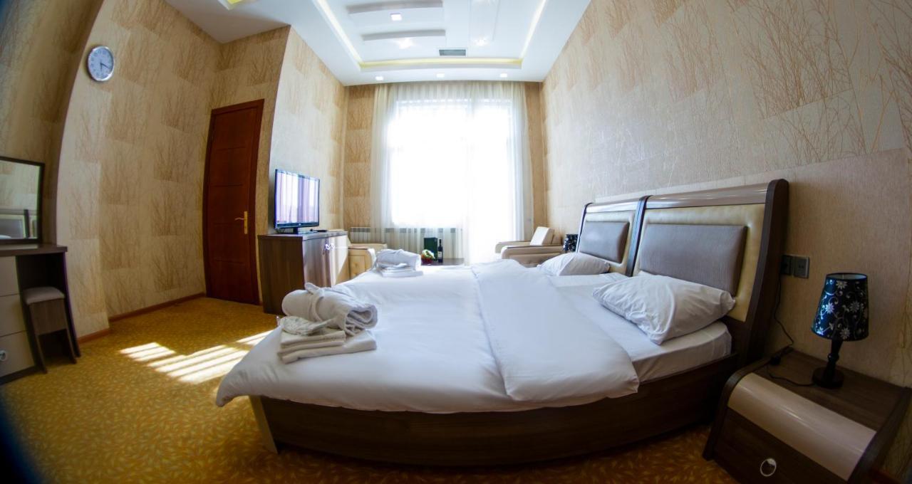 Astola Hotel Baku Ngoại thất bức ảnh