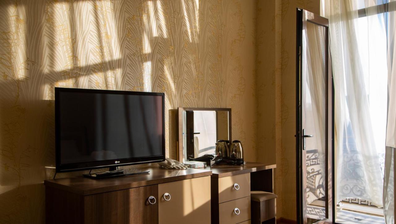 Astola Hotel Baku Ngoại thất bức ảnh