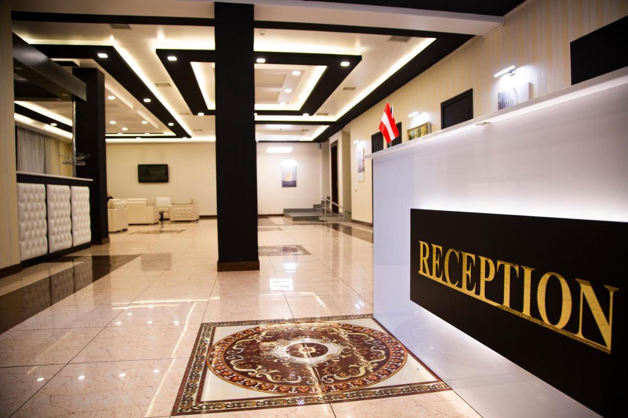 Astola Hotel Baku Ngoại thất bức ảnh