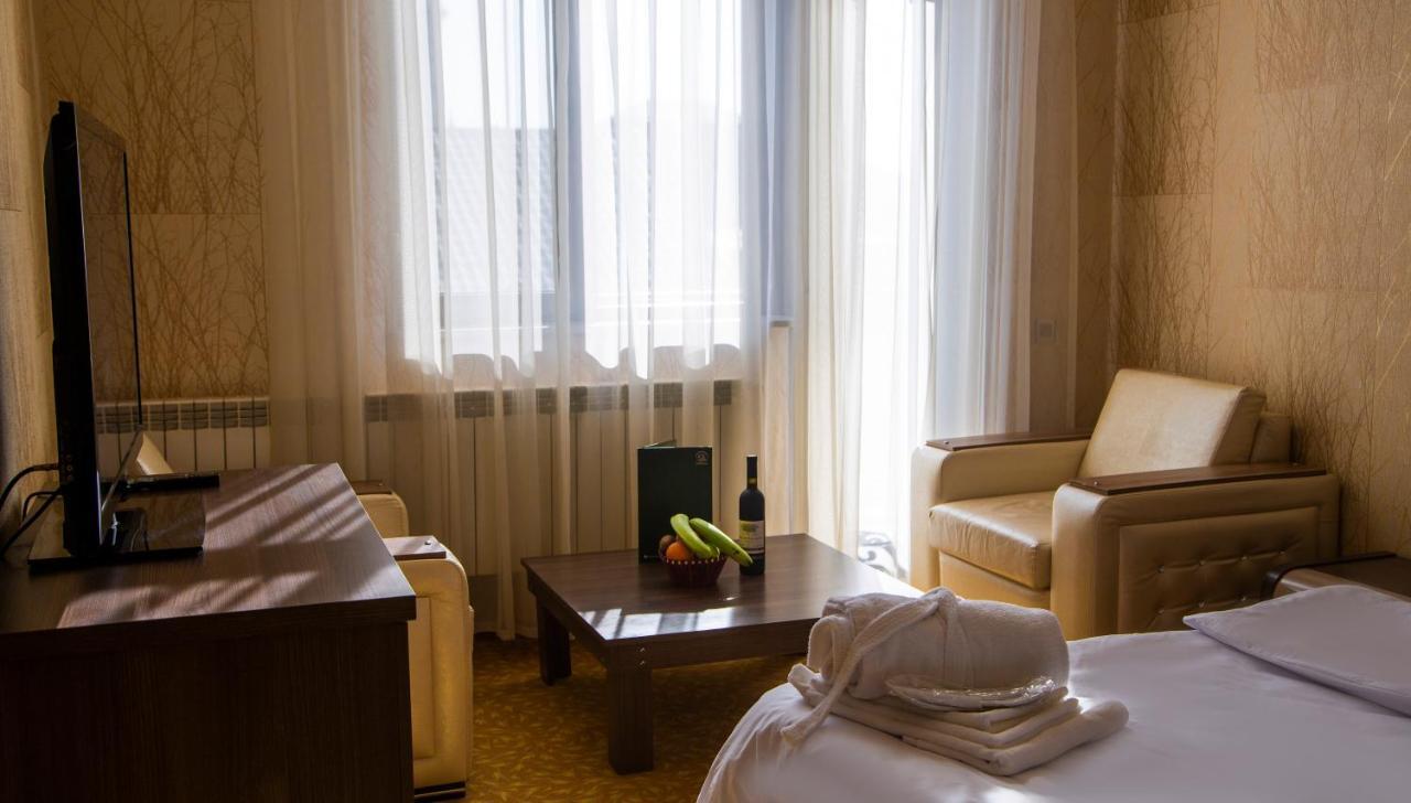 Astola Hotel Baku Ngoại thất bức ảnh