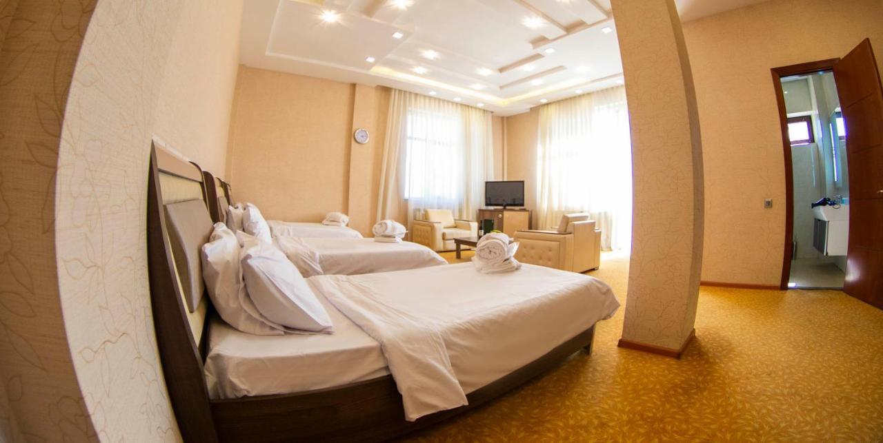 Astola Hotel Baku Ngoại thất bức ảnh